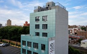 Hotel 365 Bronx - Yankee Stadium